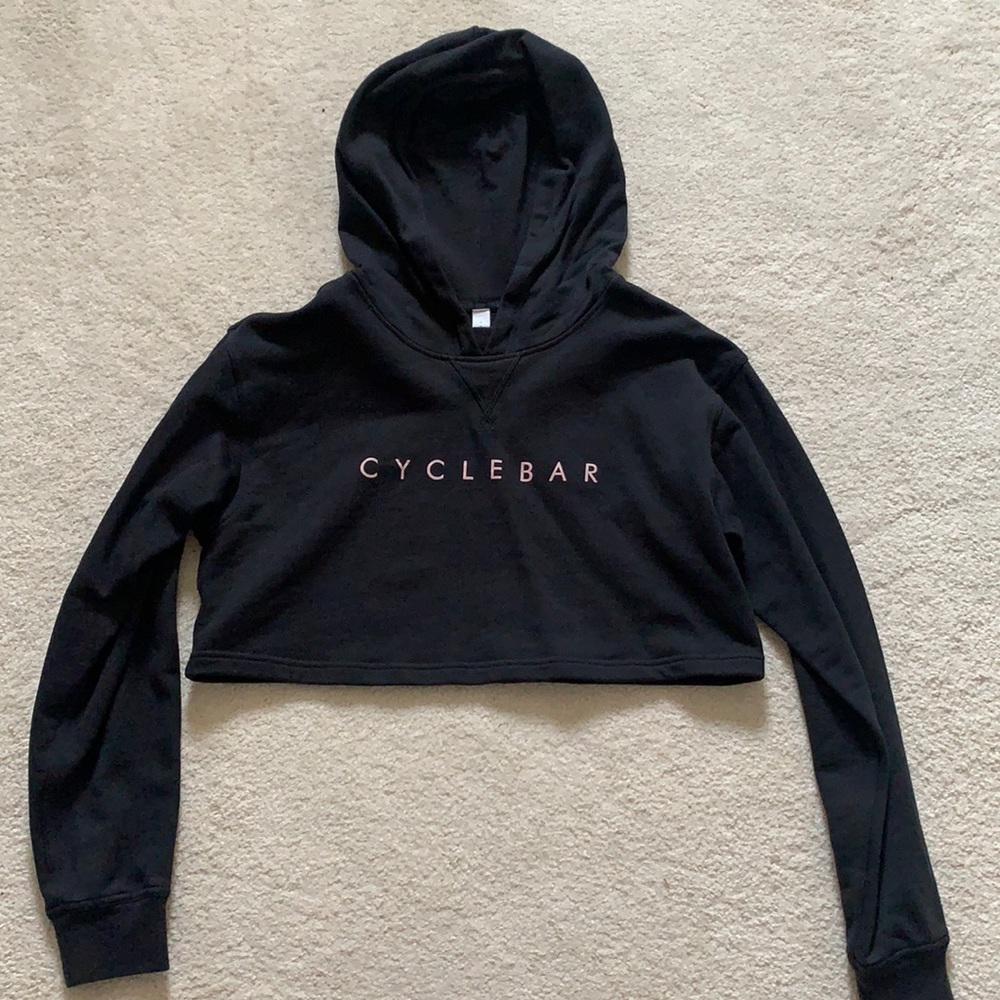Like new Lululemon CycleBar cropped hoodie 🤍
